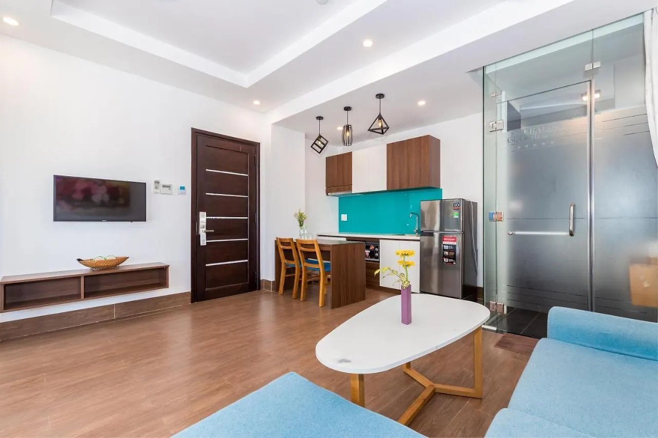 Smeraldo Hotel & Apartment Da Nang