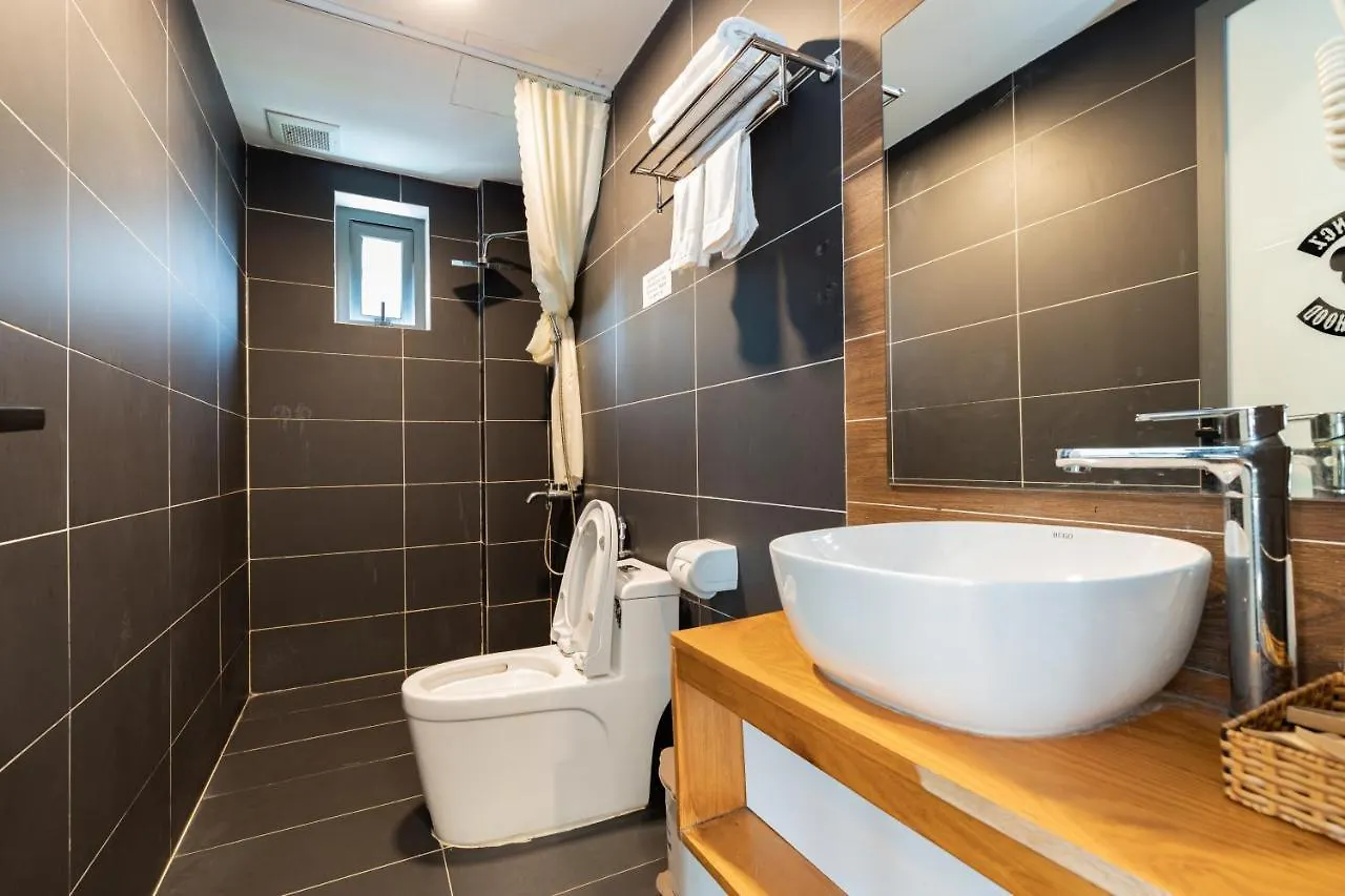 Smeraldo Hotel & Apartment Da Nang
