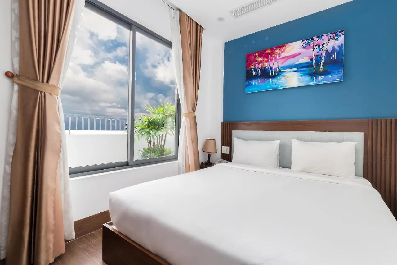 Smeraldo Hotel & Apartment Da Nang